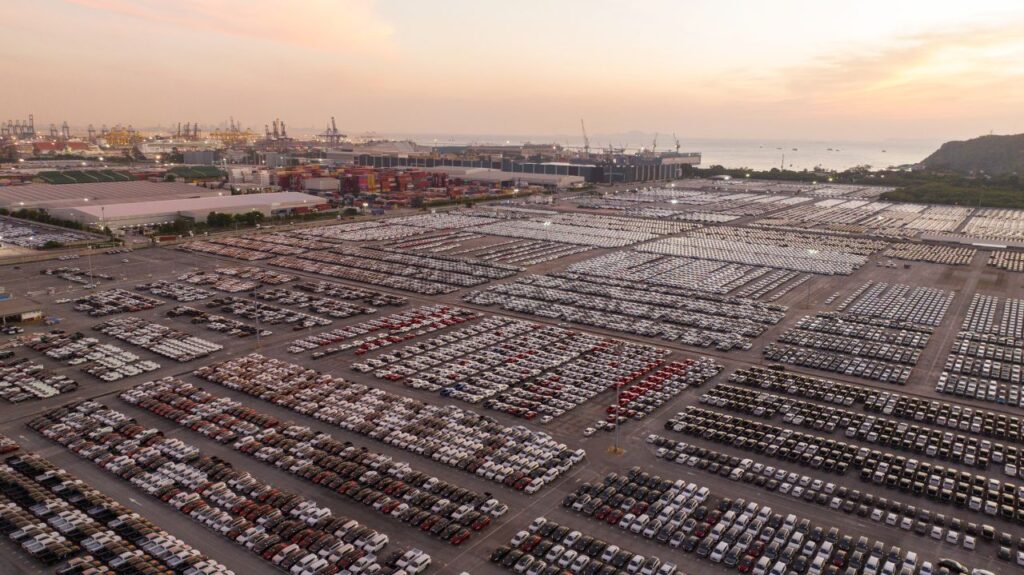 cars ready for shipping from china