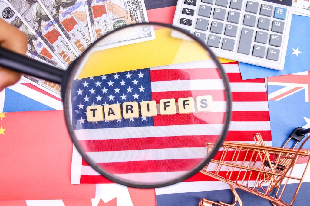 magnifying glass focusing on tariffs usa on china