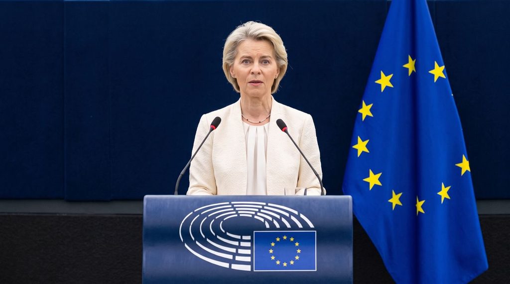 eu at end of trade issues with china billion dollard a day outflow